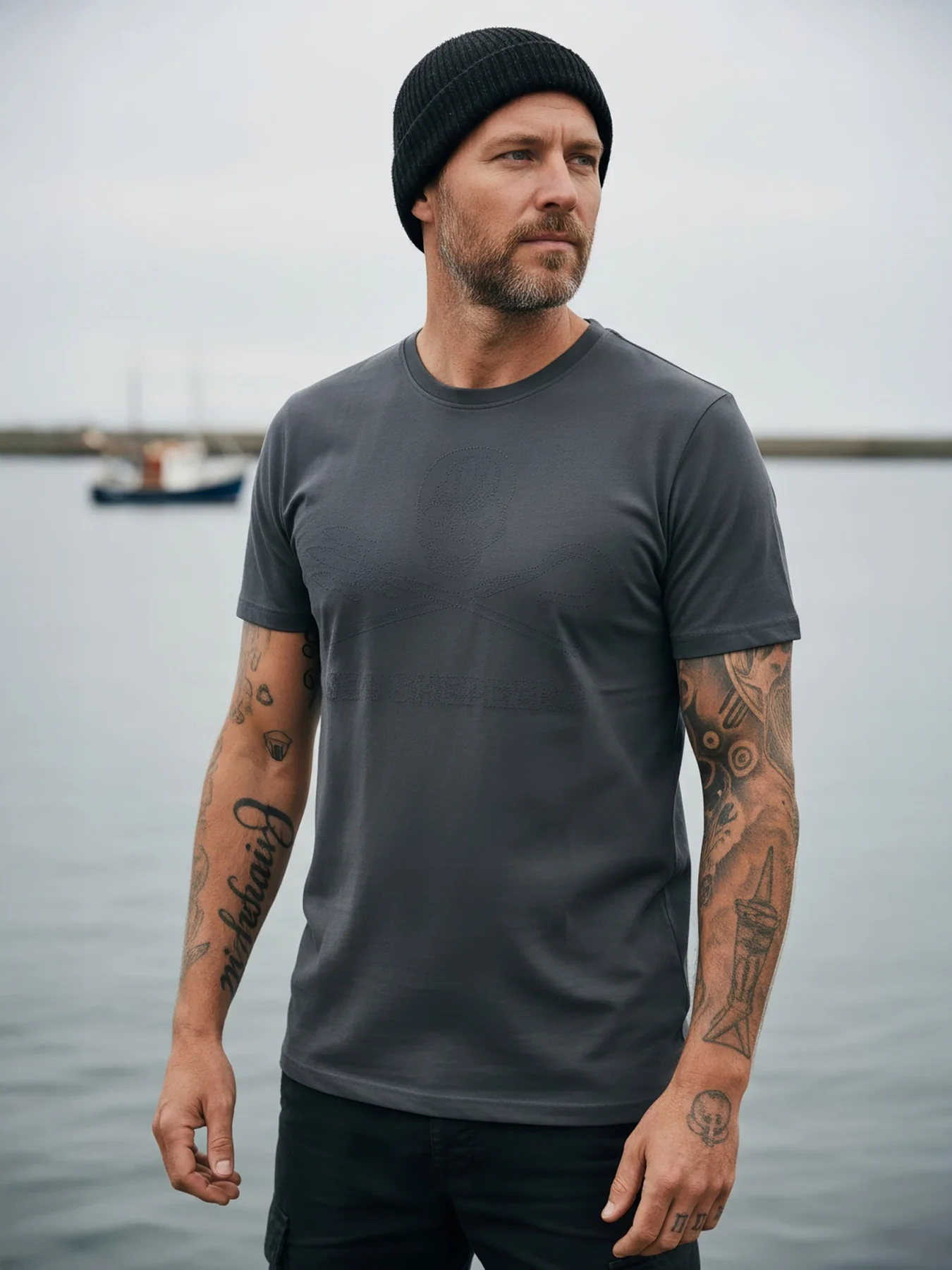 T-Shirt "Jolly Roger" unisex